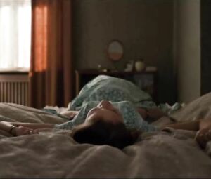 HD sex moments of Lisa Vicari kissing and being fucked by Louis Hofmann in Dark