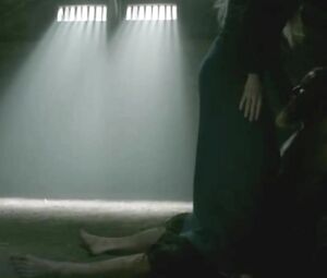 Katheryn Winnick from TV series Vikings gets on top of guy and rides him till she cums