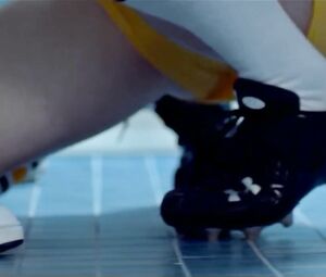 Celebs video of Louisa Krause being carnal in oral and vaginal way in Toe to Toe (2009)