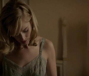Caitlin FitzGerald gets it on and makes man cum in no time in Masters of Sex S03E08 (2015)