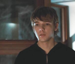 Sex scenes of Amanda Seyfried from Chloe tempting both men and women into fucking