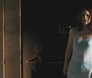 Sex scenes of Amanda Seyfried from Chloe tempting both men and women into fucking