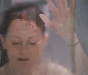 Sex scenes of Amanda Seyfried from Chloe tempting both men and women into fucking