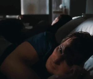 Sex scenes of Amanda Seyfried from Chloe tempting both men and women into fucking