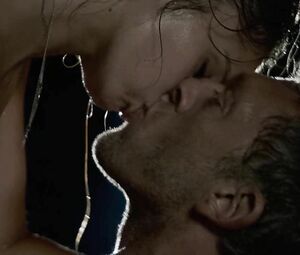 Hot nude scene of Lola Le Lann that leads to sex in Un Moment D'egarement (2015)