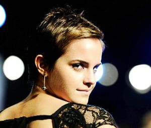 Pictures of Emma Watson who is born to be a pornstar because such charm is hard to find