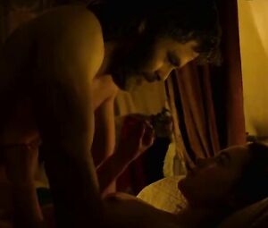 Man misuses power to fuck the girl he loves to see how she cums in Outlaw King (2018)