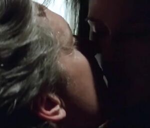 Demi Moore nude does dirty things with Michael Douglas in feature film Disclosure (1994)