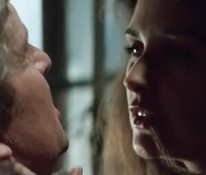 Demi Moore nude does dirty things with Michael Douglas in feature film Disclosure (1994)