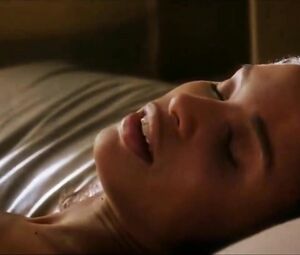 50 Cent has something big between legs to please minxes in XXX moment compilation