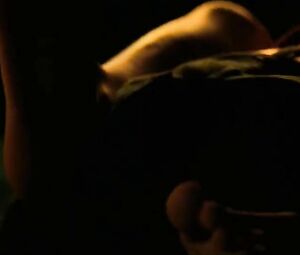 Village life and its secrets tempt Liv Tyler and Rachel Weis in Stealing Beauty (1995)