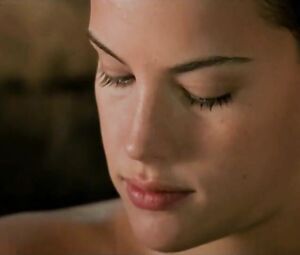 Village life and its secrets tempt Liv Tyler and Rachel Weis in Stealing Beauty (1995)