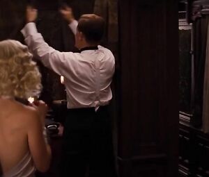 Reese Witherspoon shows how she fools around in sex scene from Water for Elephants (2011)