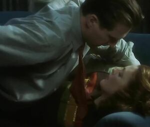 Man starts pawing Julianne Moore and then thrusts cock into her in The End of the Affair