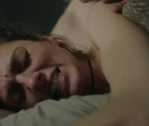 Man got right to fuck crying girlfriend in Winterherz Tod in Einer Kalten Nacht (2018)