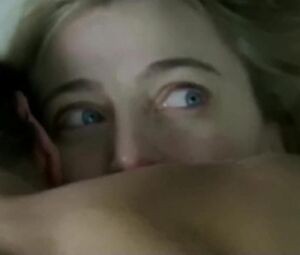 5x2 story of sexy Valeria Bruni Tedeschi who lies next to man and gets fucked (2004)