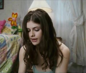 Alexandra Daddario tries to expose titties in different situations in feature movies