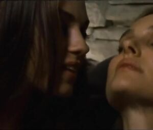 Movie sex scenes of girl who gets scored and even licked off by babe in Black Swan (2010)