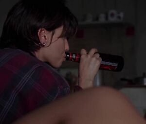 It takes less than minute for Jennifer Tilly to entice Gina Gershon in Bound (1996)