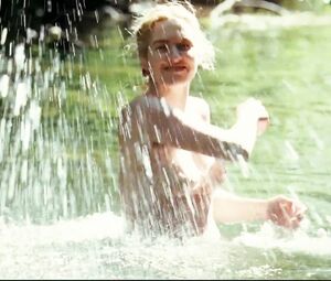 Hot movie performer Kate Winslet receives younger guy's cock in snatch in The Reader