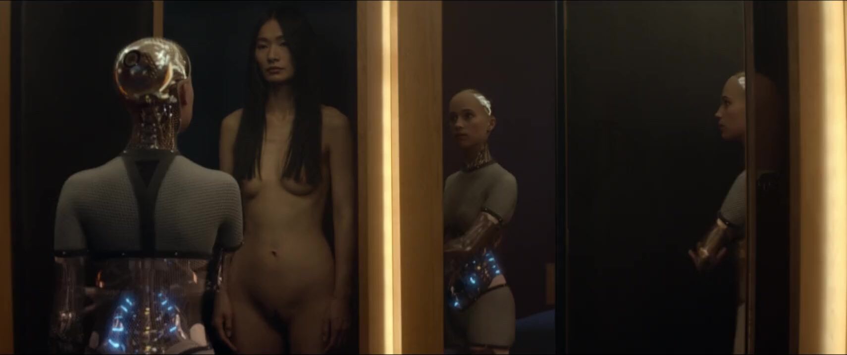 Ex machina nude