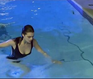Enjoy erotic movie moments where Rachel Weisz gets naked and hooks up with the guy