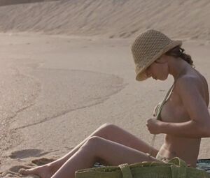 Maribel Verdu has nothing against being a whore for men in movie And Your Mother Too