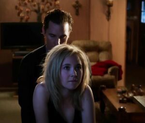 Boys go crazy about Juno Temple who has nothing against being scored in Killer Joe (2011)