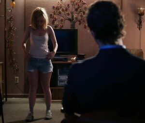 Boys go crazy about Juno Temple who has nothing against being scored in Killer Joe (2011)