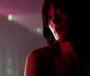 Striptease moment of Olivia Wilde who moves body on man's lap and moans for money