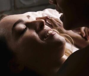 Sweet and sexy black MILF Freema Agyeman bangs white charmer with the thick strapon