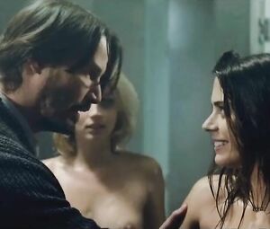 Keanu Reeves Together With Ana De Armas And Lorenza Izzo In Nude Scene From Knock Knock Video