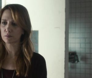 Kristen Wiig plays role of underfucked MILF who hooks up in The Skeleton Twins (2014)