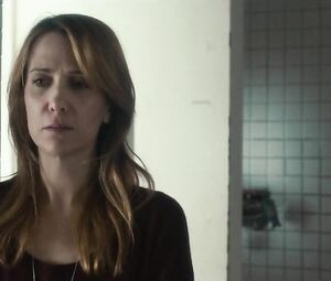 Kristen Wiig plays role of underfucked MILF who hooks up in The Skeleton Twins (2014)