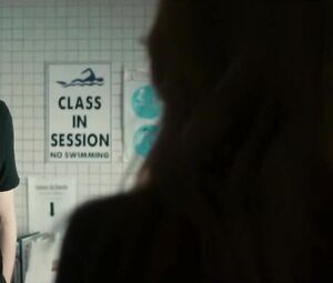 Kristen Wiig plays role of underfucked MILF who hooks up in The Skeleton Twins (2014)