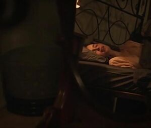 Sometimes Emilia Clarke can't resist booty call and allows co-star to fool around