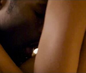Black man doesn't stand on ceremony with chocolate girlfriend and humps her hard