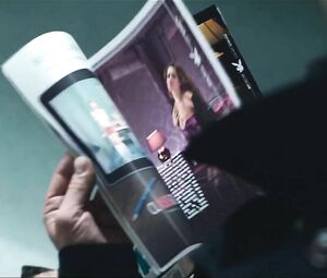 Guy falls for lesbian girlfriends Audrey Tautou and Kelly Reilly in Chinese Puzzle (2013)