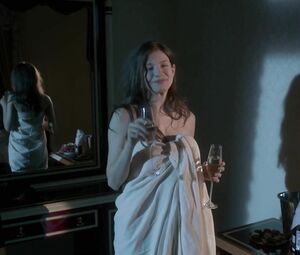 Beautiful butt and titties of Anna Chipovskaya entice Russian man in About Love (2017)