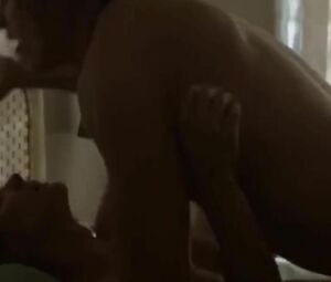 Teacher doesn't care if student wants to hook up with her in TV series Animal Kingdom