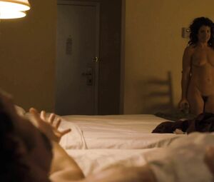 Sarah Stiles exposes skinny body and receives cock in snatch doggystyle in Get Shorty