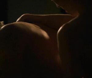Double Lover sex scenes where men hump Marine Vacth and MILF strapons the lover