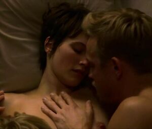 Double Lover sex scenes where men hump Marine Vacth and MILF strapons the lover