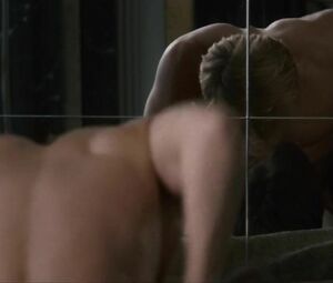 Double Lover sex scenes where men hump Marine Vacth and MILF strapons the lover
