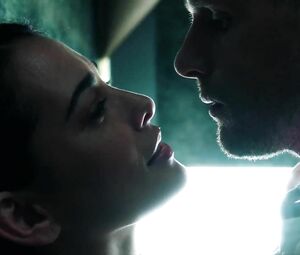 Man entices Natalie Martinez and finally hooks up with her in elevator in Into the Dark