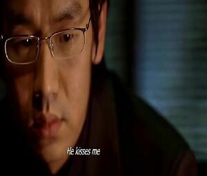 Man fucks oriental girlfriend Hye-su Kim nude in Korean sex scene from Hypnotized (2004)