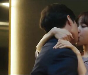 As it can be seen Korean actress has no complexes and likes to hook up in High Society