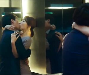 As it can be seen Korean actress has no complexes and likes to hook up in High Society
