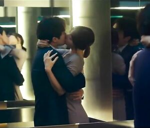 As it can be seen Korean actress has no complexes and likes to hook up in High Society