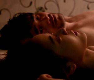 No problems for Ko Won with being drilled and murdered in Death in Desert (2015)